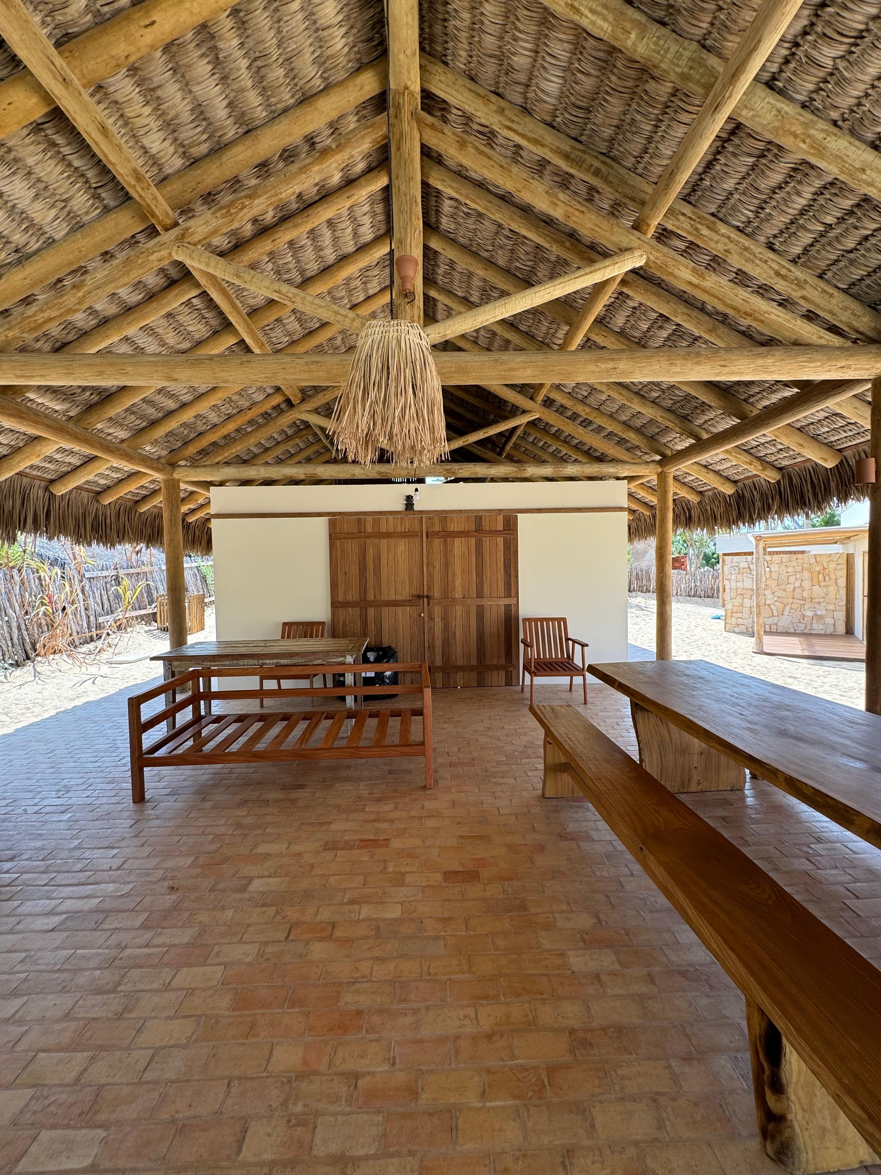 Acabamento em madeira 1